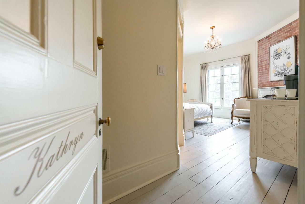 مبيت وإفطار Niagara-on-the-Lake Lakewinds Country Manor المظهر الخارجي الصورة